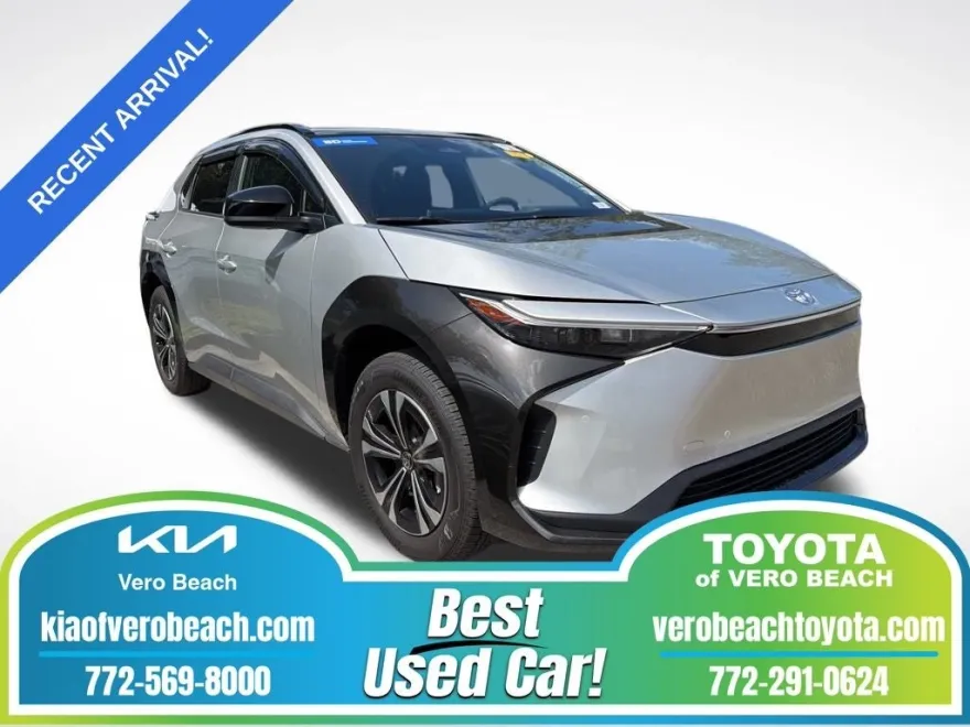 2024 Toyota bZ4X XLE photo 1