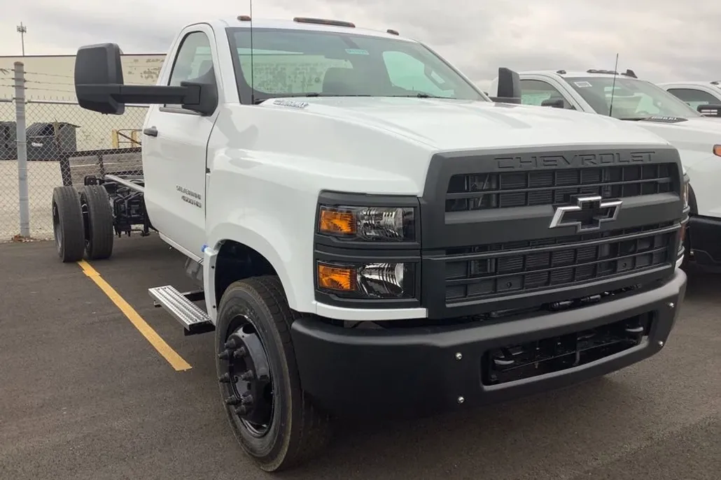 2024 Chevrolet Silverado 4500HD Work Truck photo 1