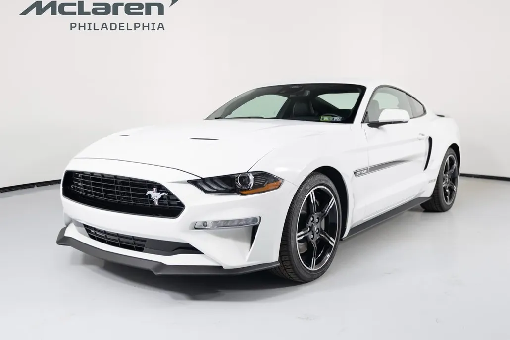 2021 Ford Mustang GT Premium photo 1