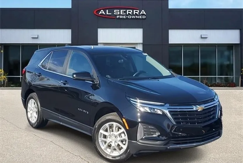 2022 Chevrolet Equinox LT photo 1