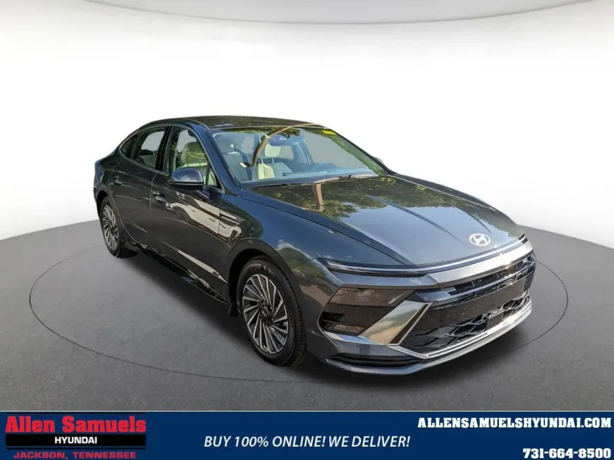2025 Hyundai Sonata Hybrid SEL photo 1