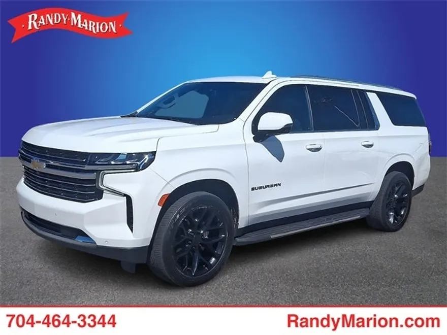 2021 Chevrolet Suburban LT photo 1