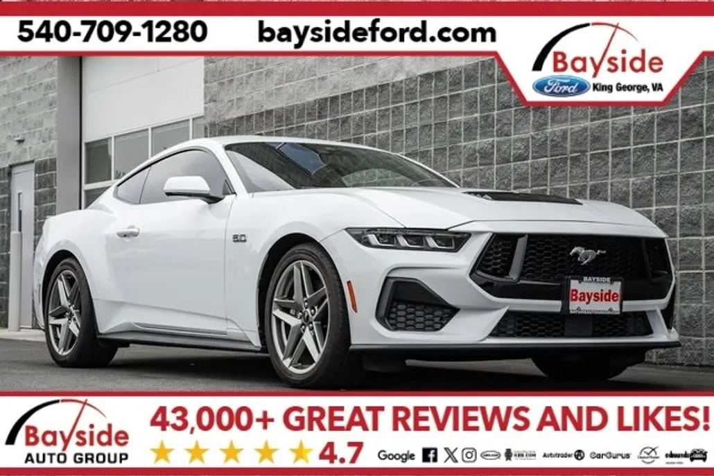 2024 Ford Mustang GT photo 1