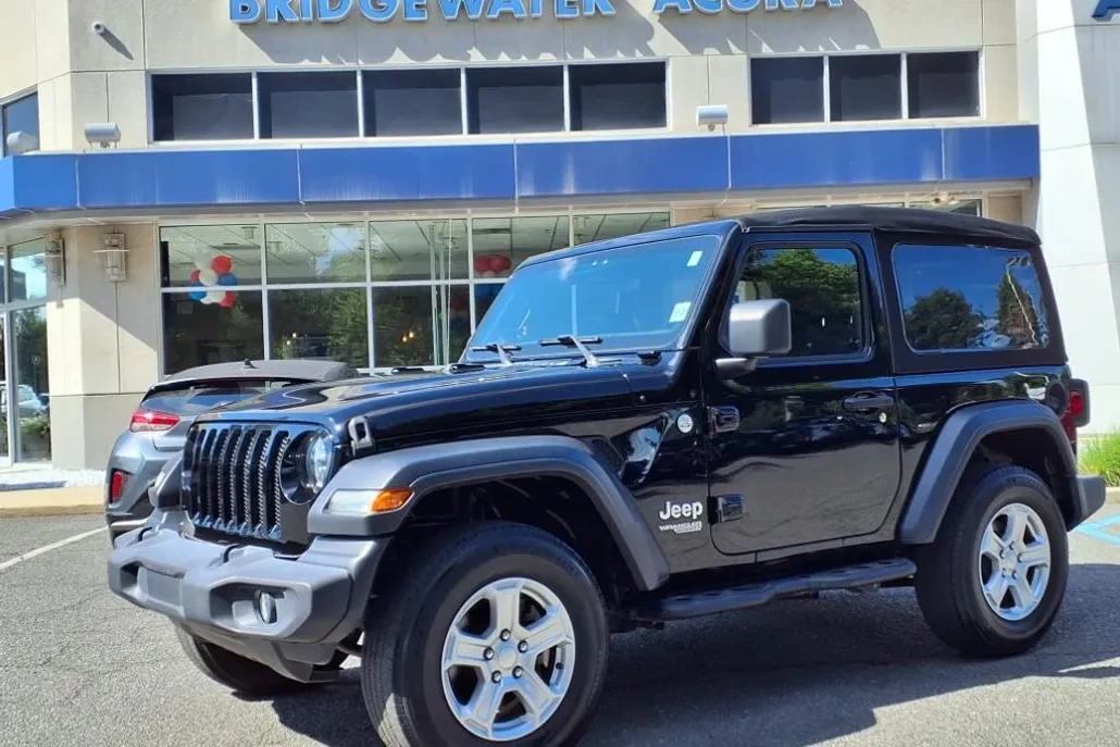 2021 Jeep Wrangler Sport S photo 1
