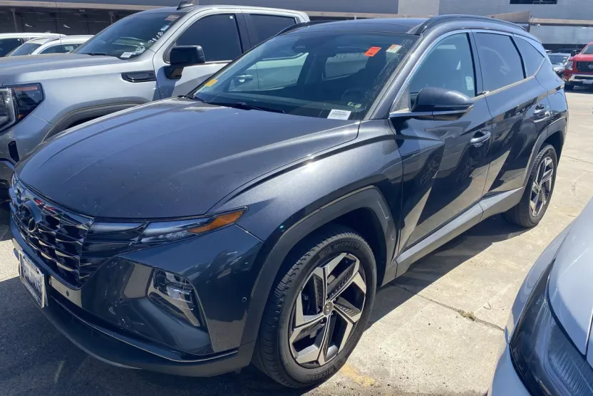 2022 Hyundai Tucson Limited photo 1