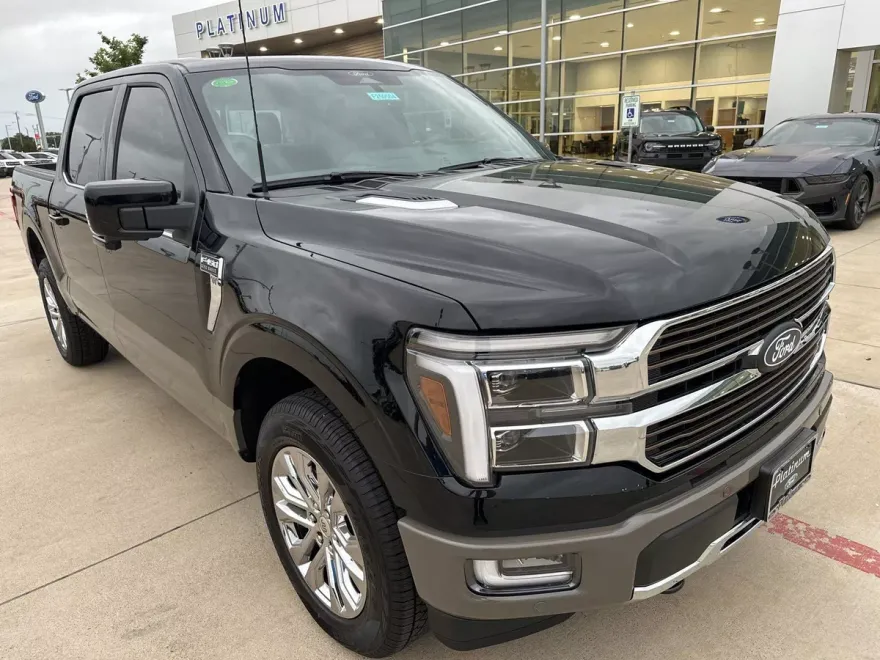 2025 Ford F-150 King Ranch photo 1