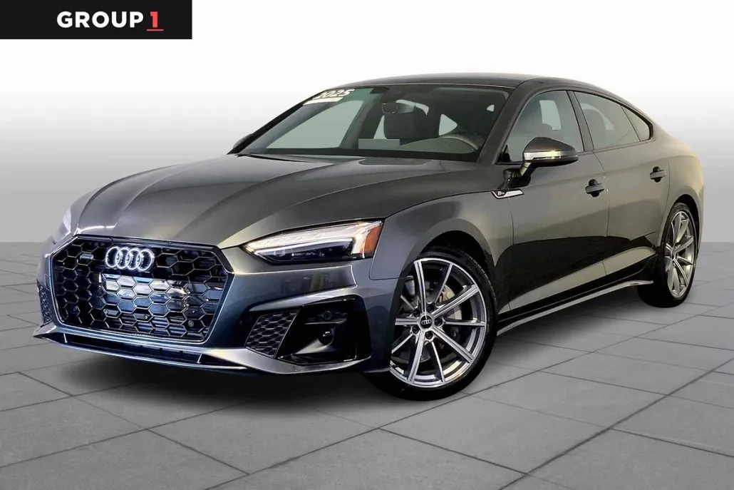 2025 Audi A5 45 S line Premium photo 1