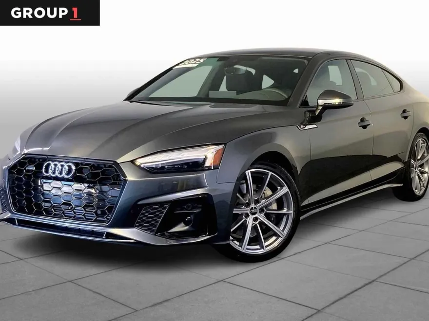 2025 Audi A5 45 S line Premium photo 1