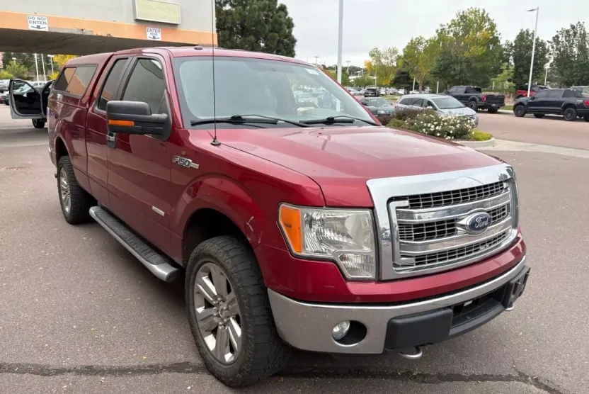 2014 Ford F-150 XLT photo 1