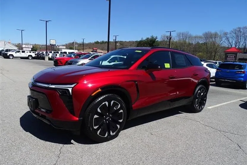 2024 Chevrolet Blazer EV RS photo 1