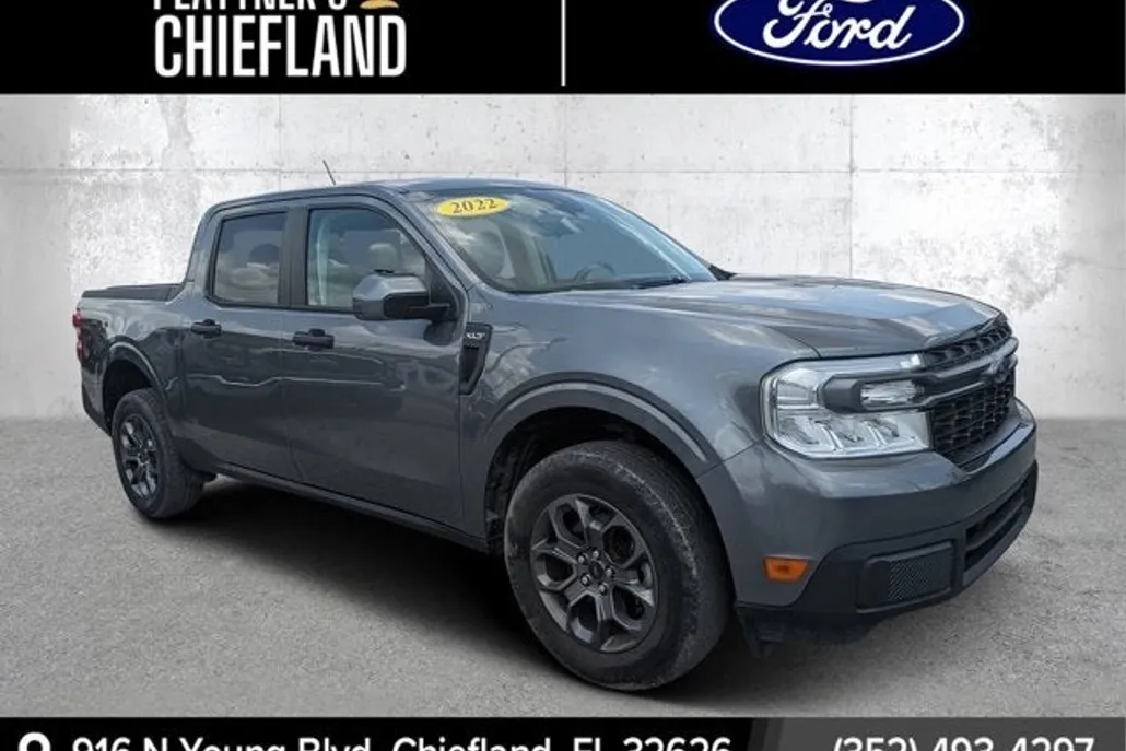 2022 Ford Maverick XLT photo 1