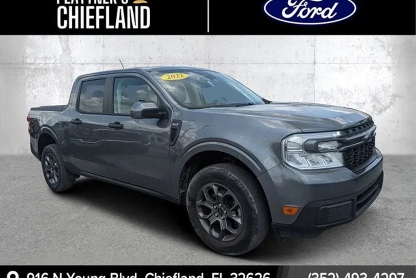 2022 Ford Maverick XLT photo 1
