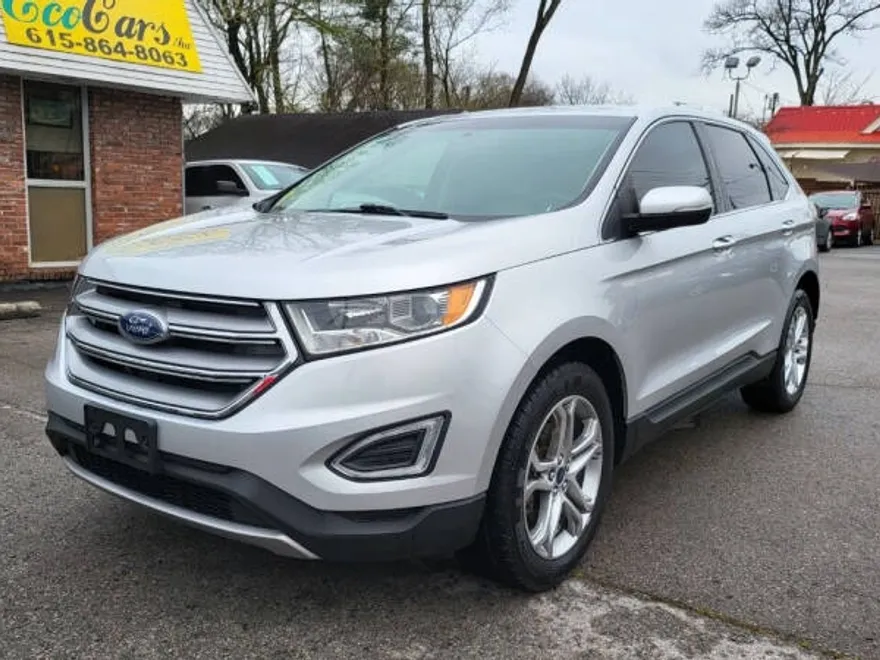 2016 Ford Edge Titanium photo 1