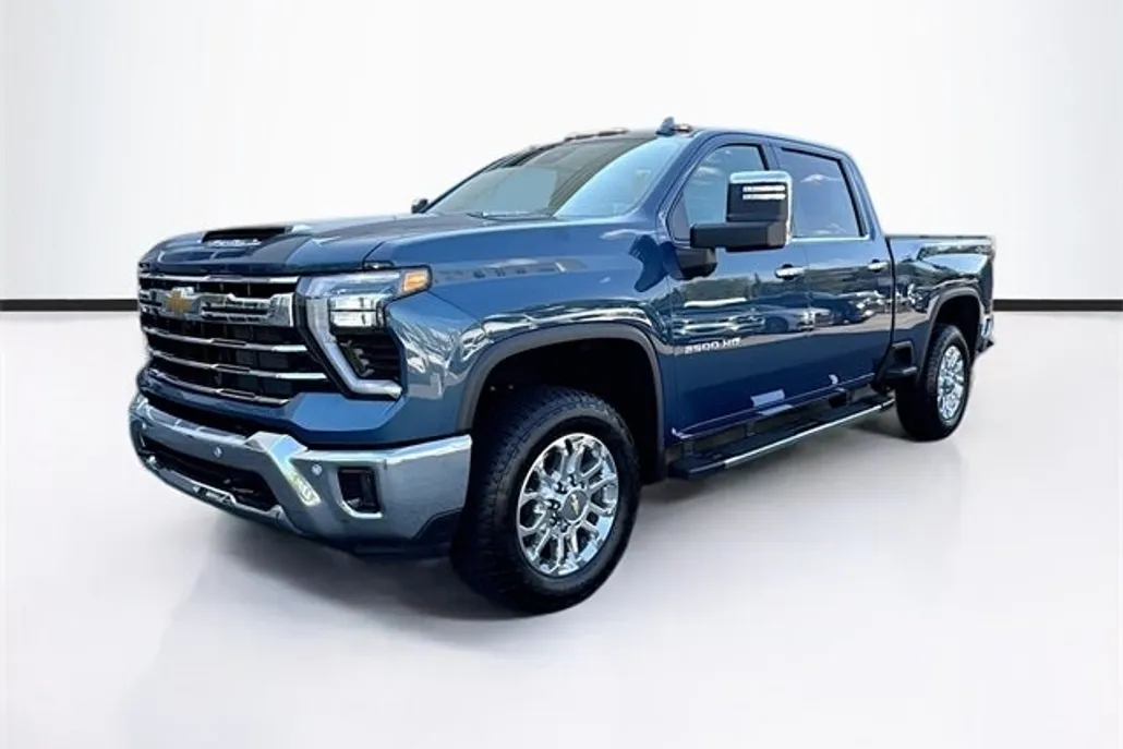 2024 Chevrolet Silverado 2500HD LTZ photo 1