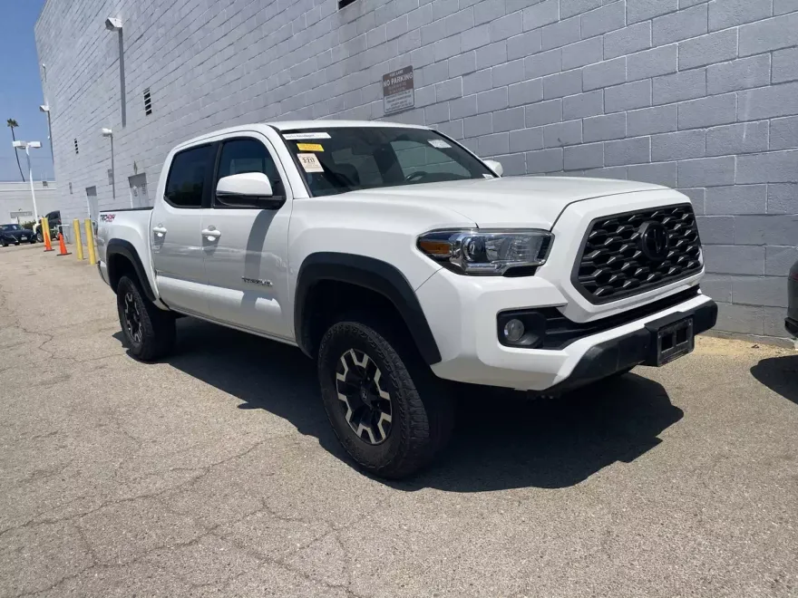 2023 Toyota Tacoma SR5 Double Cab Long Bed V6 4x4 photo 1