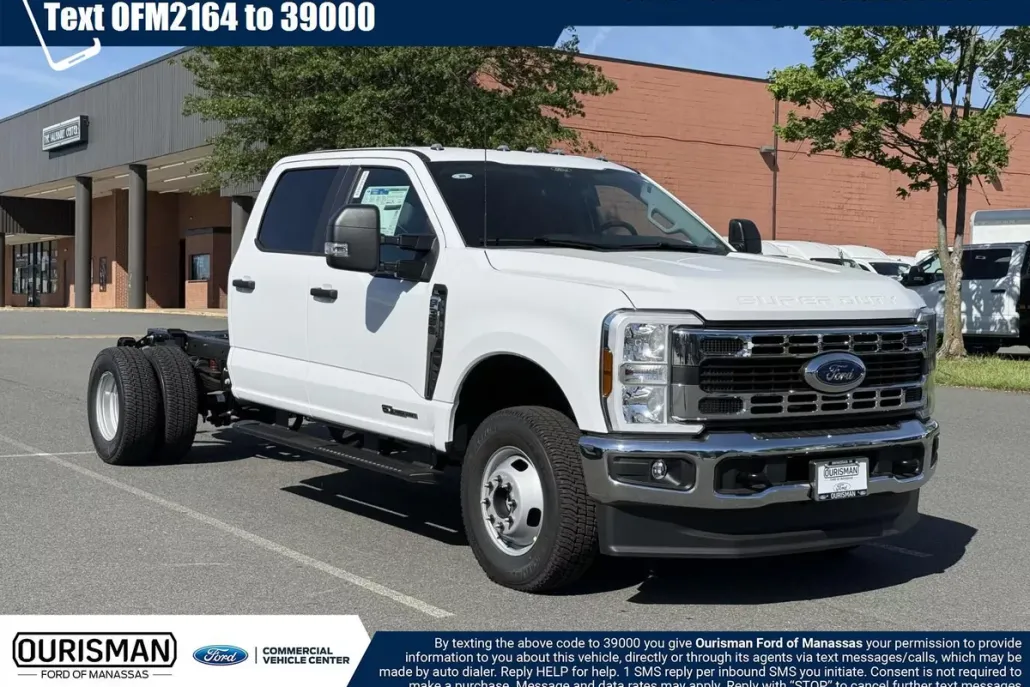 2025 Ford F-350 XL photo 1