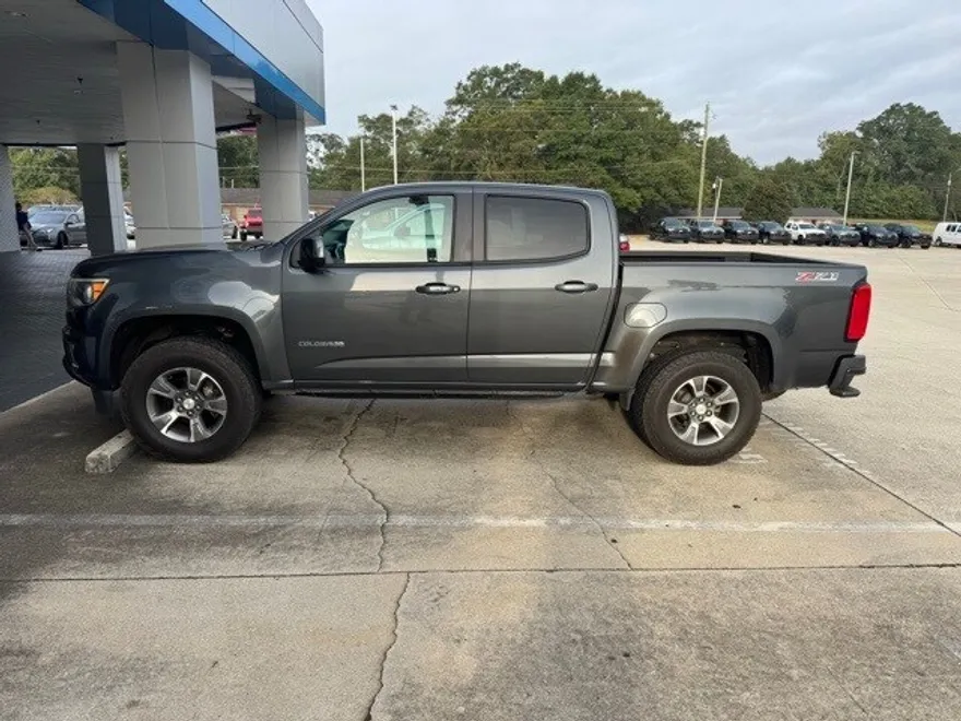 2016 Chevrolet Colorado Z71 photo 1