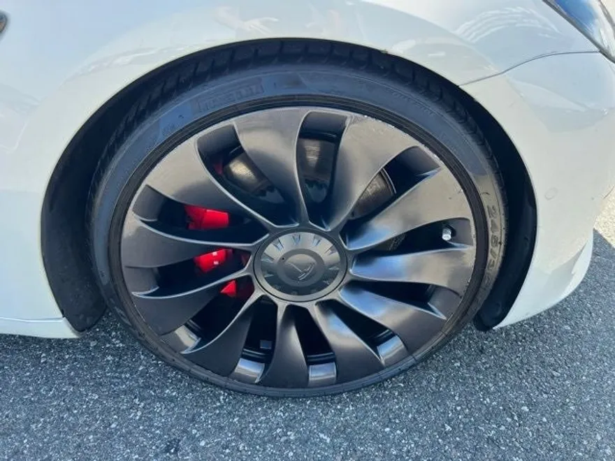 2022 Tesla Model 3 Performance photo 11