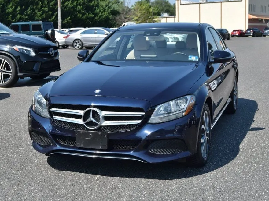 2016 Mercedes Benz C 300 4MATIC Sedan photo 1