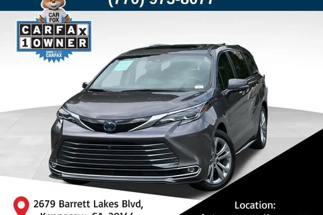 2024 Toyota Sienna Platinum photo 1
