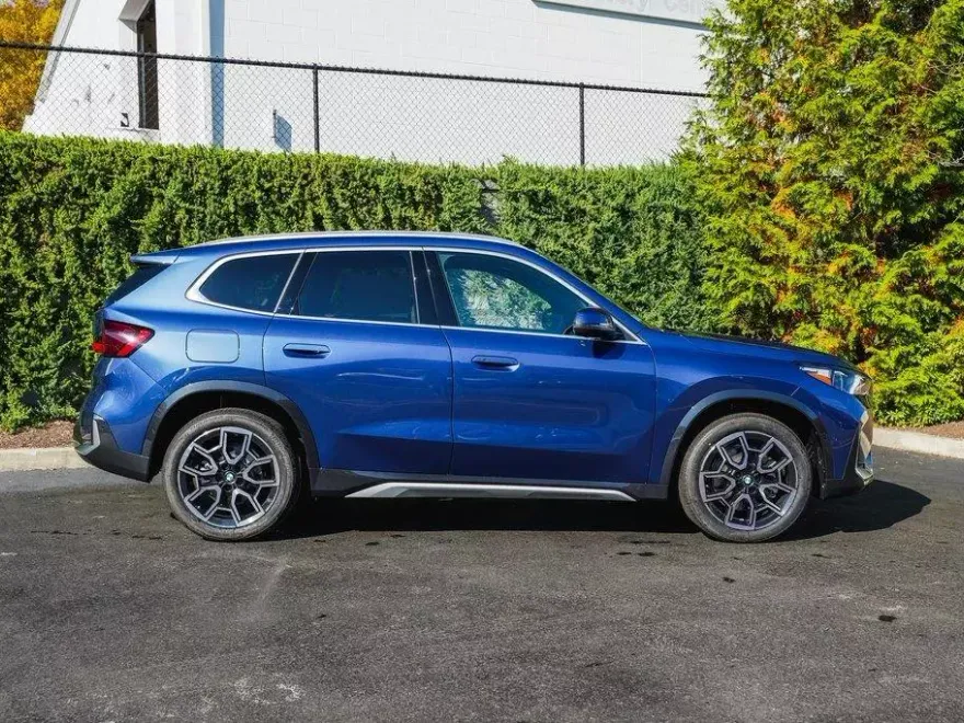 2025 Bmw X1 XDrive28i photo 1