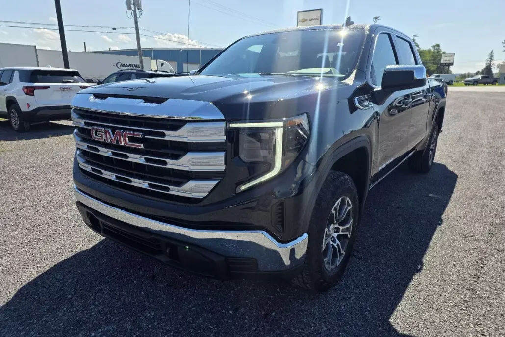 2026 Gmc Sierra 1500 SLE photo 1