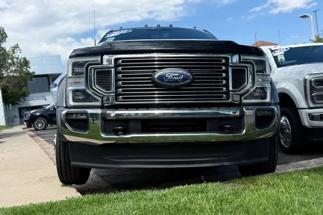 2022 Ford F-450 photo 1
