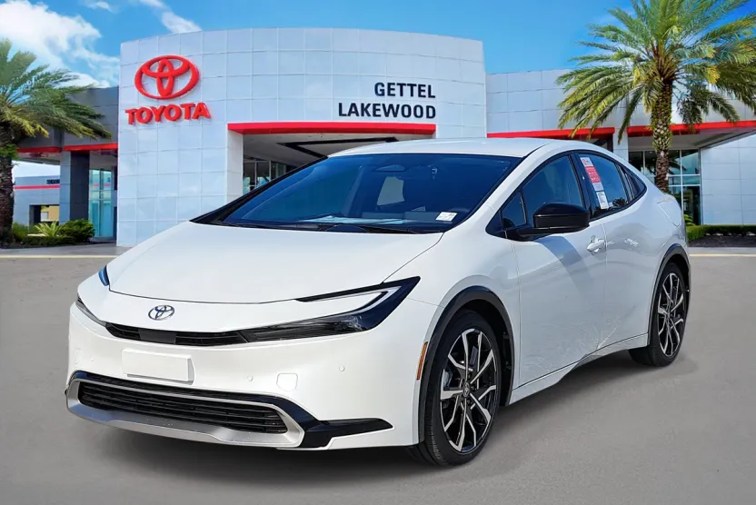 2026 Toyota Prius Plug-in Hybrid XSE photo 1
