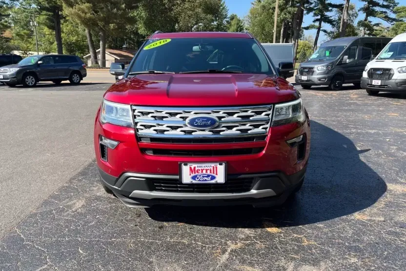 2018 Ford Explorer XLT photo 1