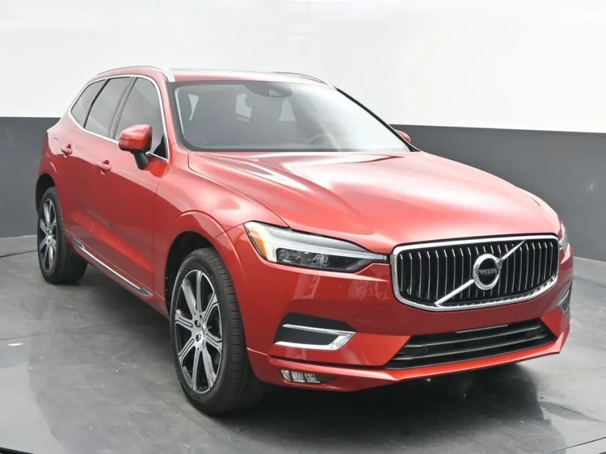 2021 Volvo XC60 T5 Inscription photo 1