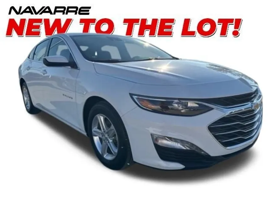 2024 Chevrolet Malibu 1LT photo 1