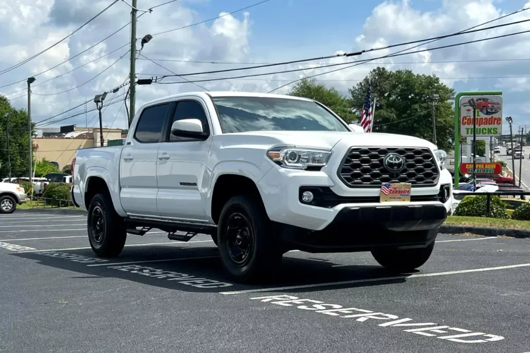 2021 Toyota Tacoma SR5 Double Cab photo 1