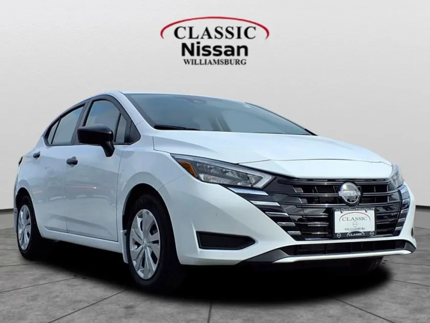 2025 Nissan Versa S photo 1