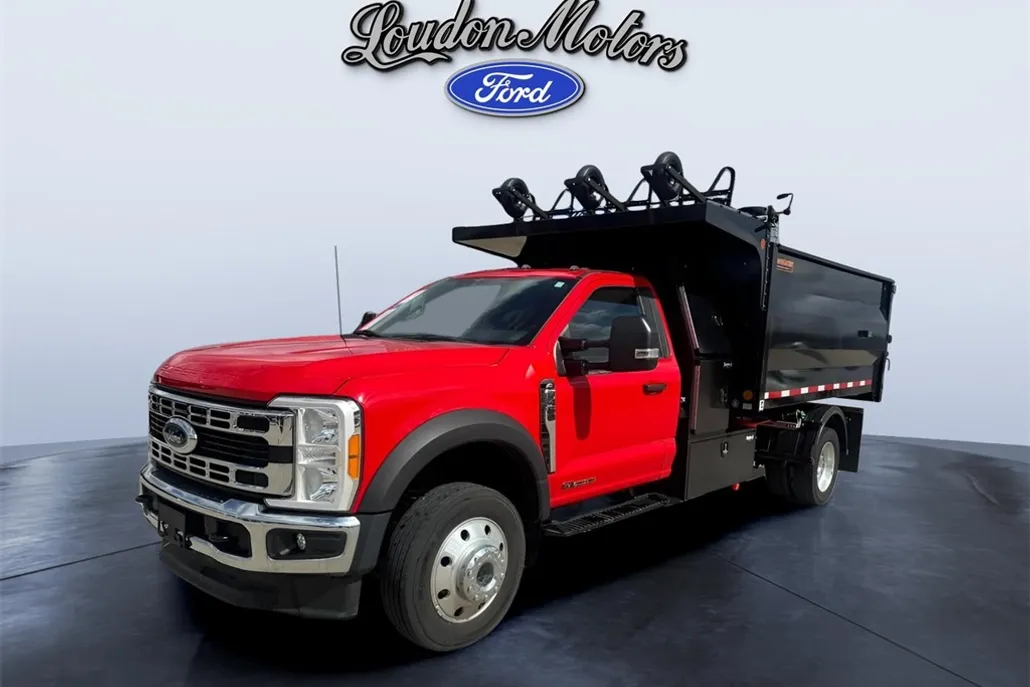 2023 Ford F-450 XLT photo 1