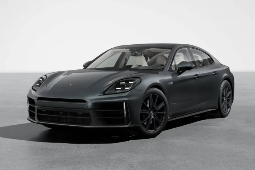 2026 Porsche Panamera 4 photo 1
