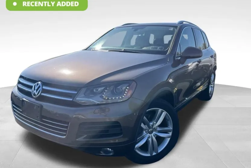 2011 Volkswagen Touareg VR6 photo 1