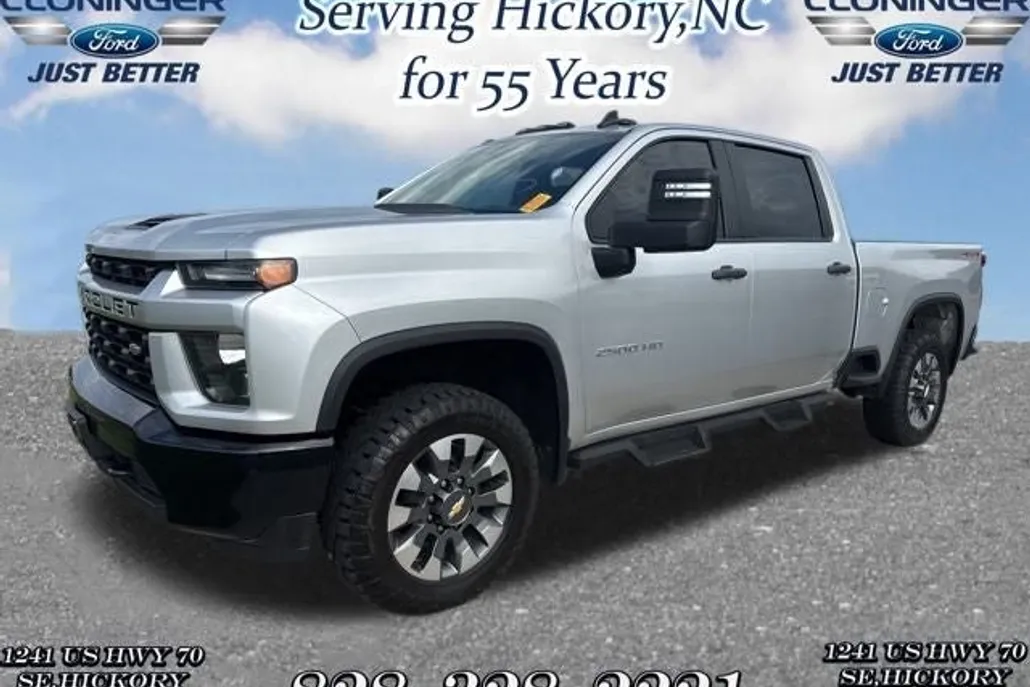 2022 Chevrolet Silverado 2500HD Custom photo 1