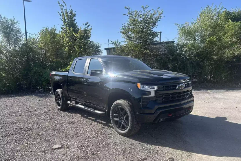 2026 Chevrolet Silverado 1500 LT Trail Boss photo 1