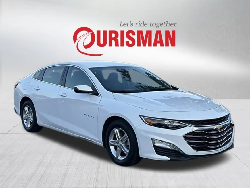 2024 Chevrolet Malibu 1LT photo 1