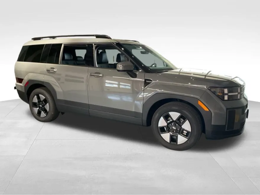 2026 Hyundai Santa Fe SEL photo 1