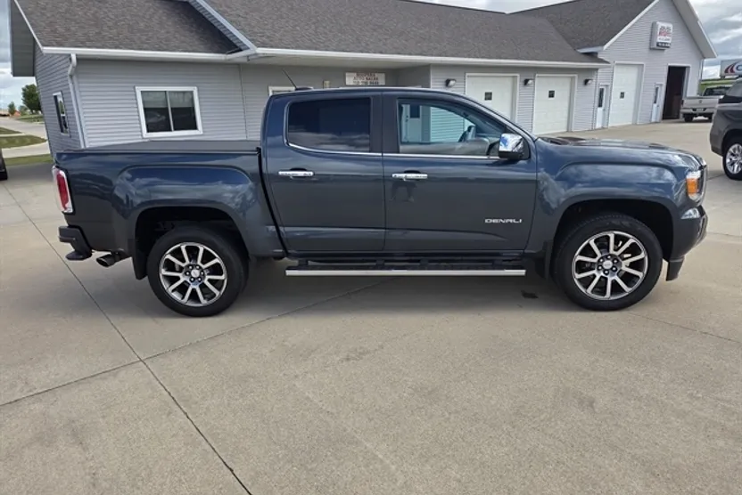 2019 Gmc Canyon Denali photo 1