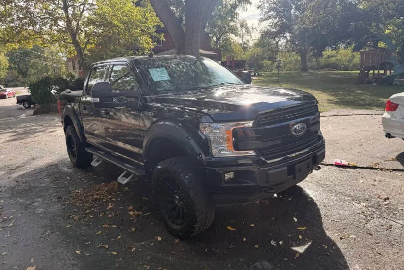 2018 Ford F-150 Lariat photo 1
