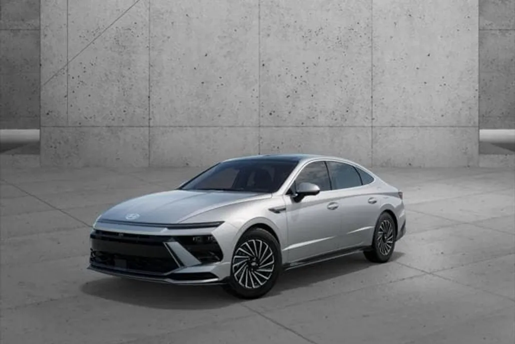 2025 Hyundai Sonata Hybrid Limited photo 1