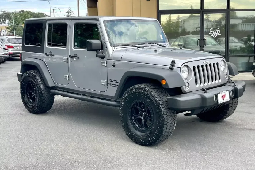 2016 Jeep Wrangler Unlimited Sport S photo 1