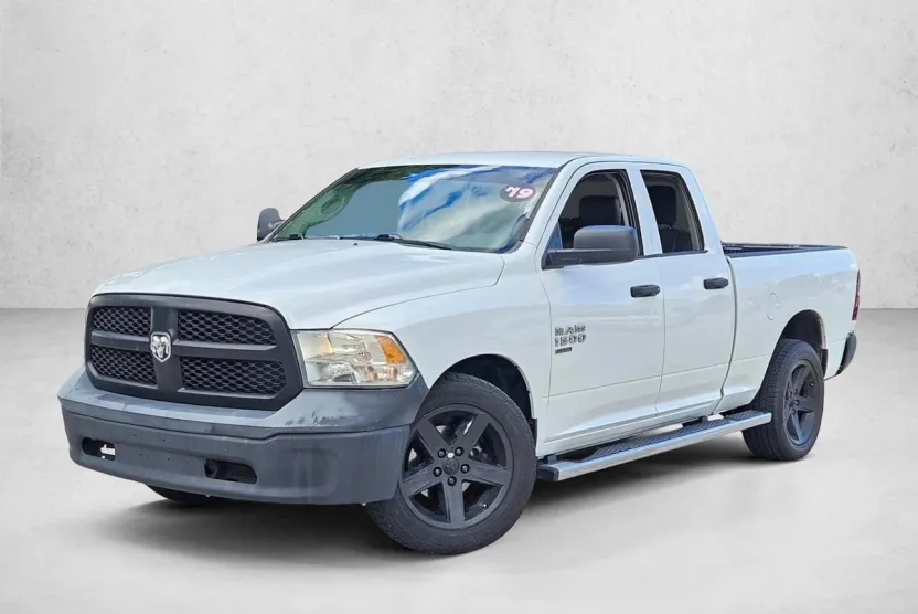 2019 Ram 1500 Tradesman photo 1
