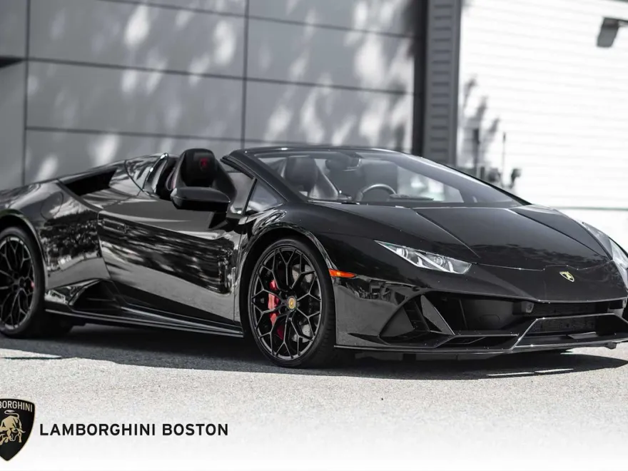 2022 Lamborghini Huracan Evo Spyder photo 1