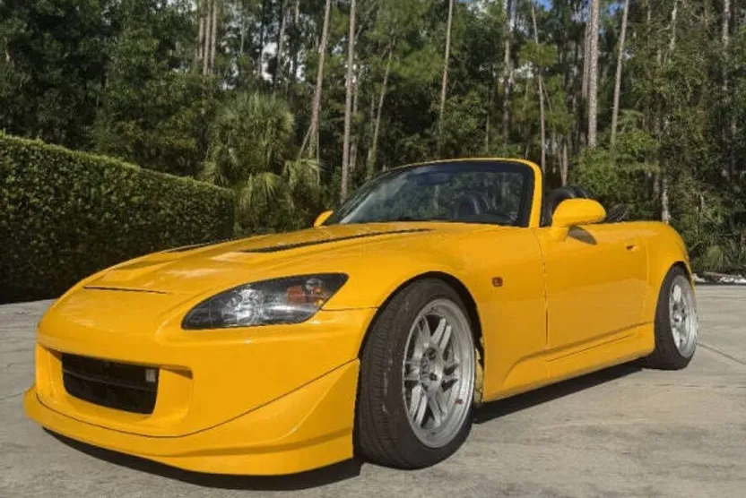 2001 Honda S2000 photo 1