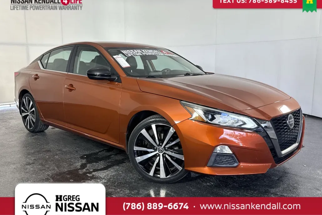2020 Nissan Altima 2.5 SR photo 1