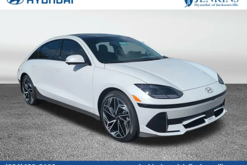 2025 Hyundai Ioniq 6 Limited photo 1