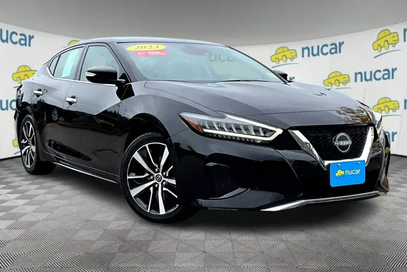 2023 Nissan Maxima SV photo 1